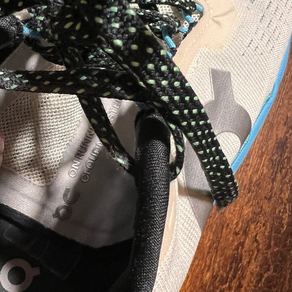 On Cloudmonster 2 women's running shoe in the Cream/Horizon colorway. - Picture 8 of 14